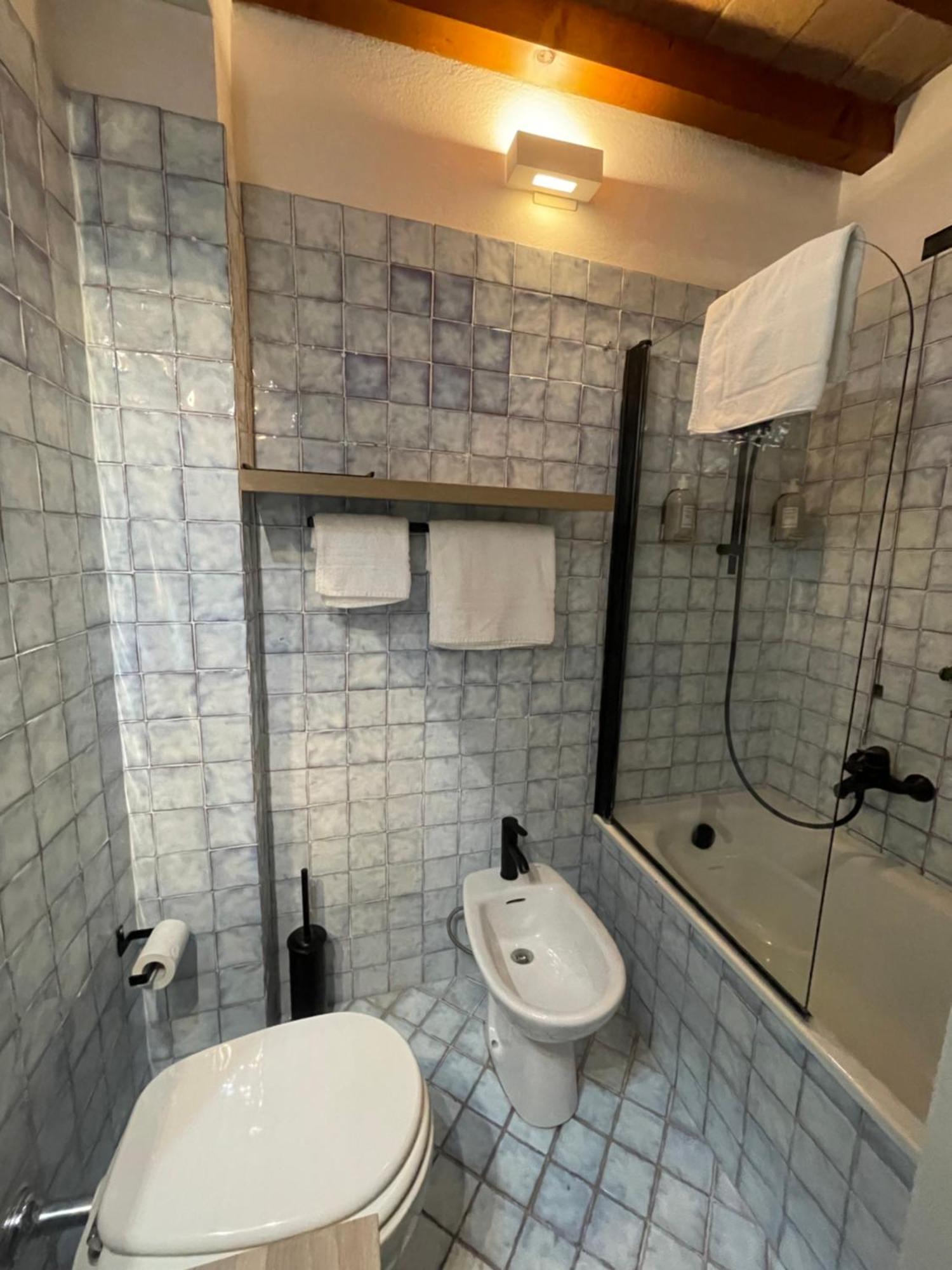 Le Camere Di Bsuites Affittacamere Parma Kamer foto