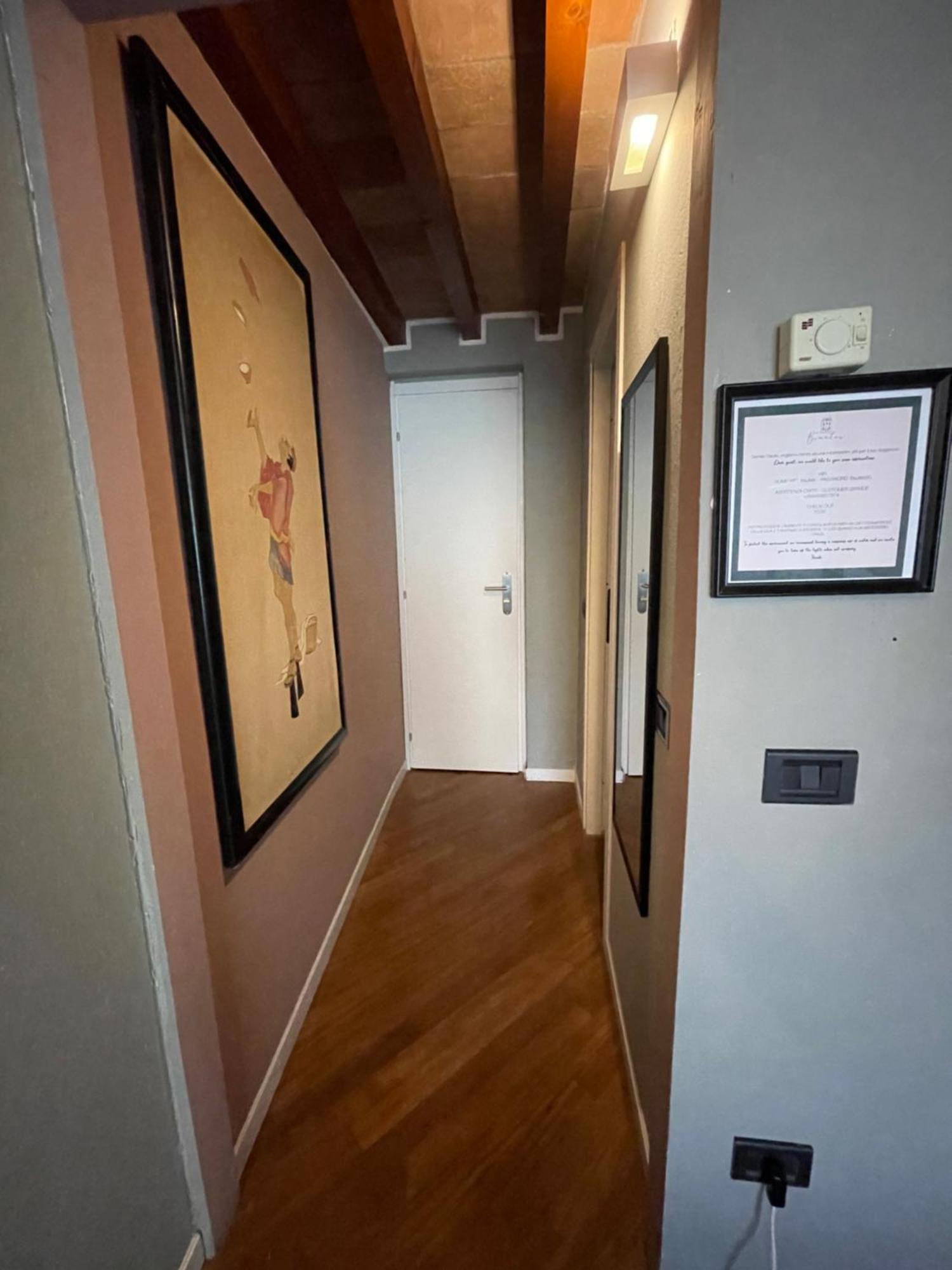 Le Camere Di Bsuites Affittacamere Parma Buitenkant foto