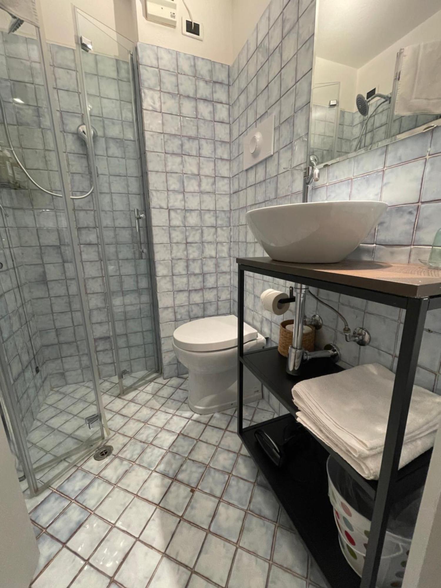 Le Camere Di Bsuites Affittacamere Parma Buitenkant foto