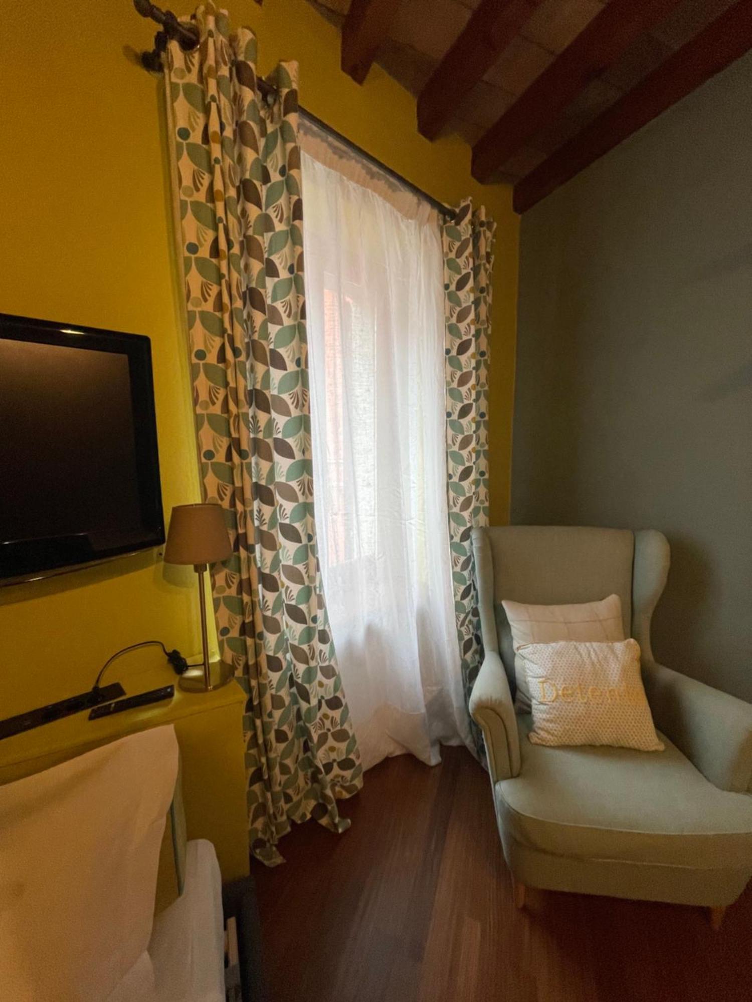 Le Camere Di Bsuites Affittacamere Parma Buitenkant foto